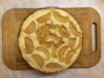 Яблочный пирог в мультиварке фото 5 шага рецепта